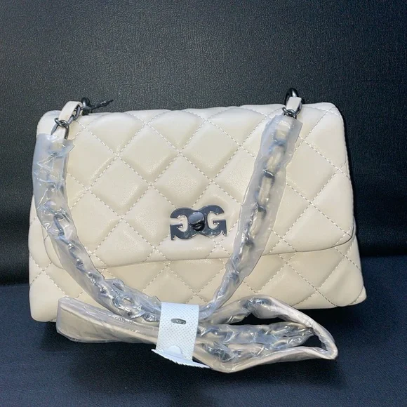 GILDA PARIS Quilted Crossbody Bag - Picture 2 of 8